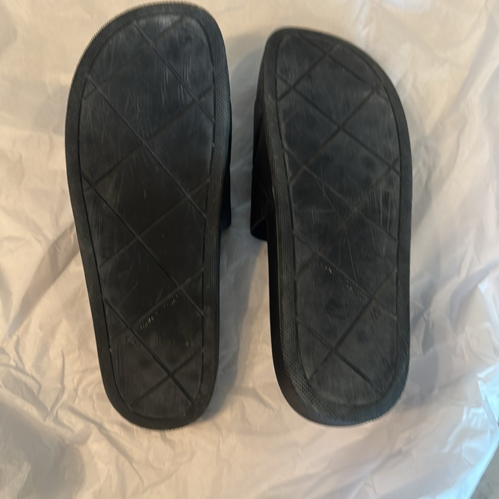 Bottega Veneta Vintage Black Quilted Rubber Slides size 45 with dust bags - Picture 6 of 7